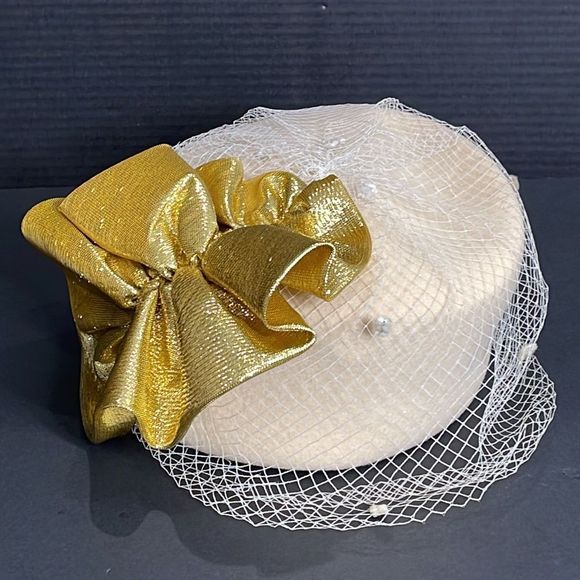 Vintage Mr. Charles Statement Hat with Veil - Picture 11 of 16